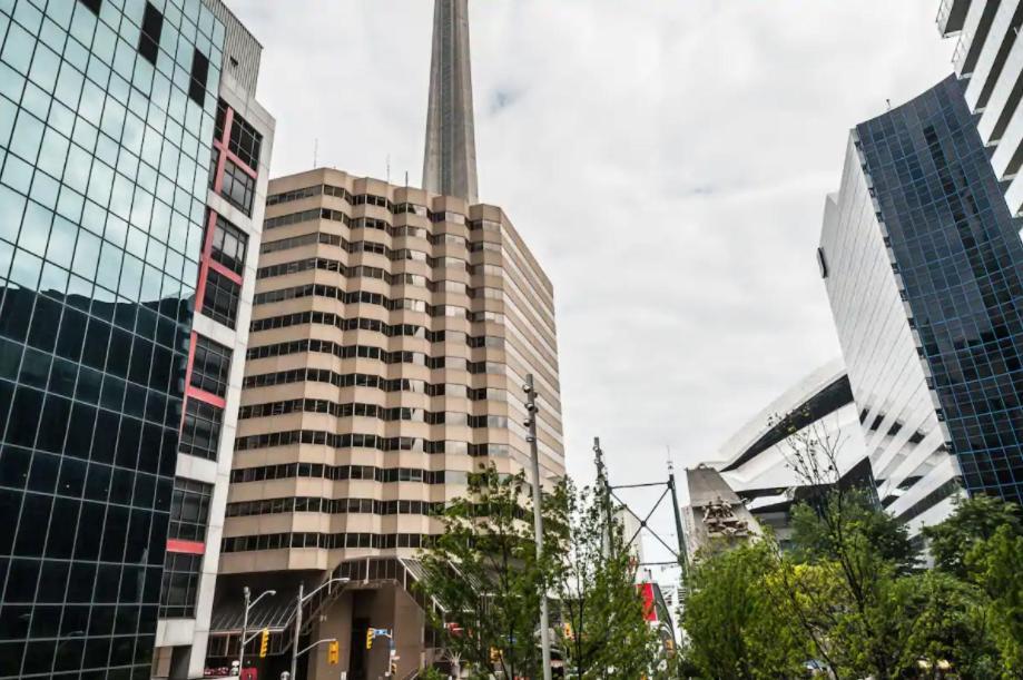 Skyline Suites - Walk To Mtcc, Acc, Rogers Centre & Entertainment District Toronto Esterno foto