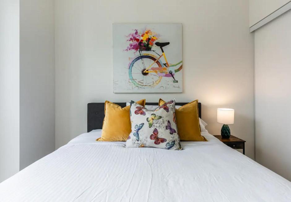 Skyline Suites - Walk To Mtcc, Acc, Rogers Centre & Entertainment District Toronto Esterno foto