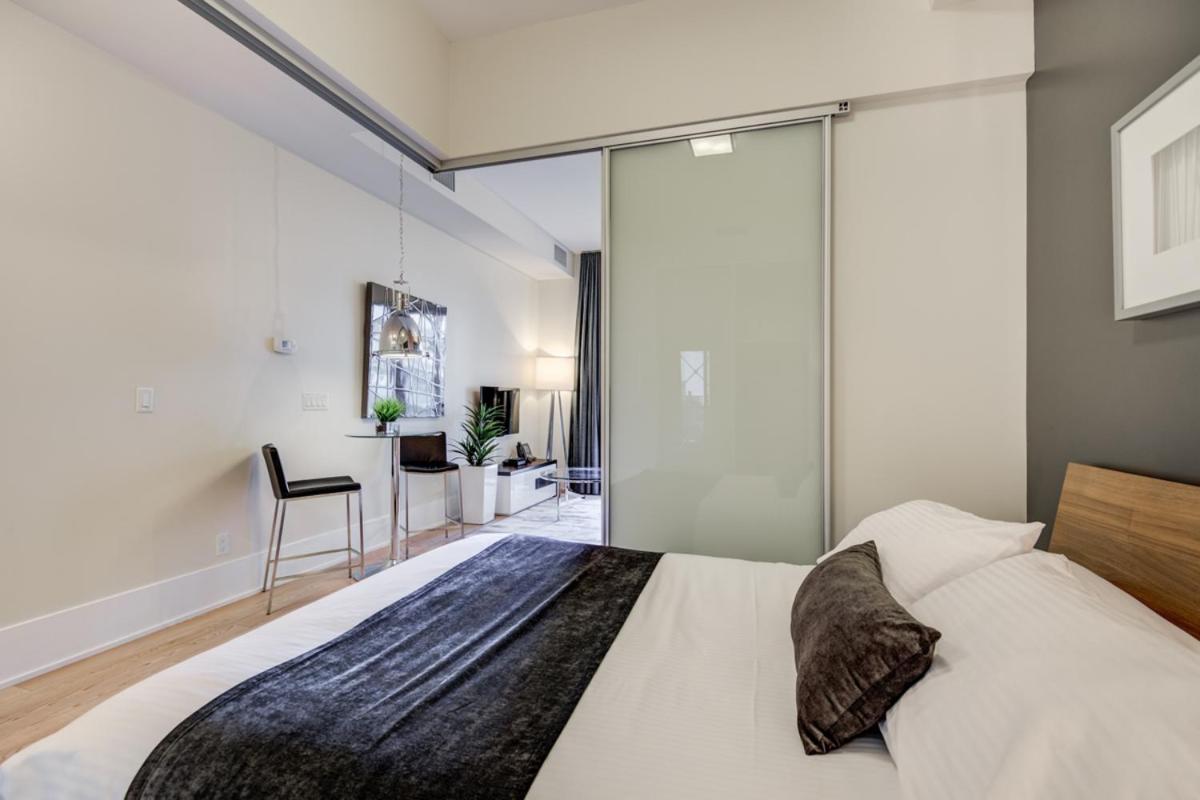 Skyline Suites - Walk To Mtcc, Acc, Rogers Centre & Entertainment District Toronto Esterno foto