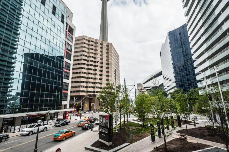 Skyline Suites - Walk To Mtcc, Acc, Rogers Centre & Entertainment District Toronto Esterno foto