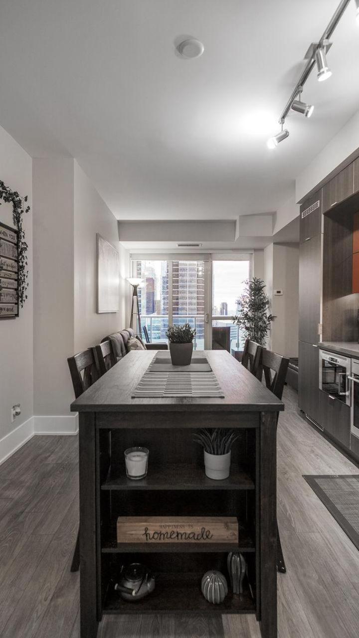Skyline Suites - Walk To Mtcc, Acc, Rogers Centre & Entertainment District Toronto Esterno foto