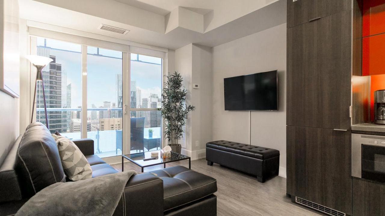 Skyline Suites - Walk To Mtcc, Acc, Rogers Centre & Entertainment District Toronto Esterno foto